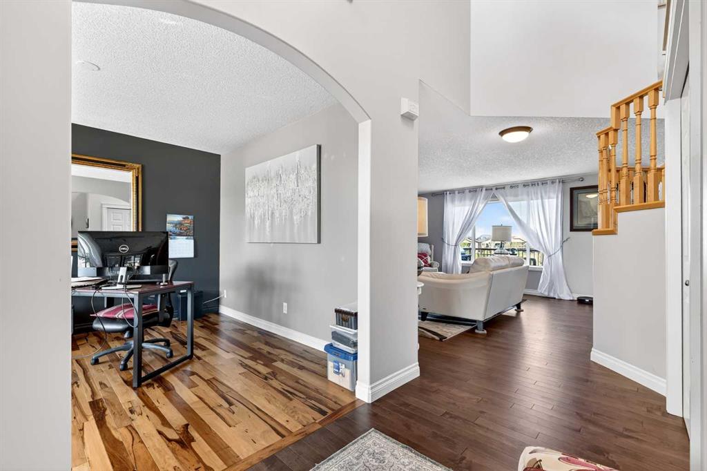 Picture for 525 High Park Court NW