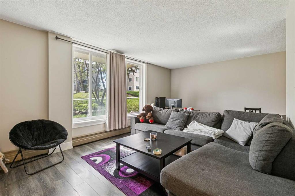 Picture for 208, 315 Heritage Drive SE
