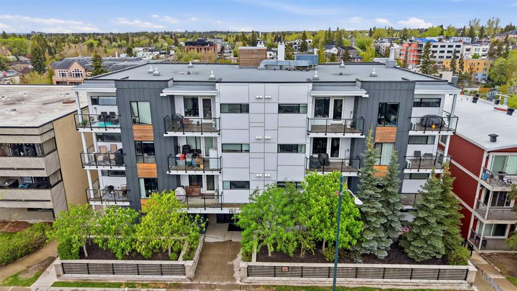 Picture for 403, 1521 26 Avenue SW