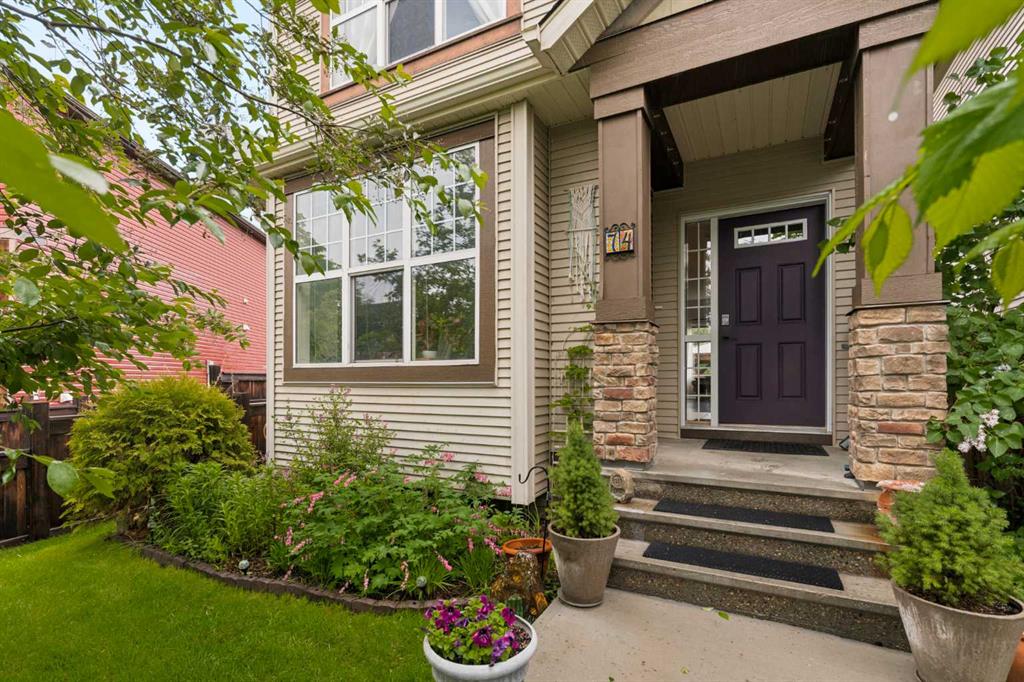 Picture for 74 Autumn Crescent SE