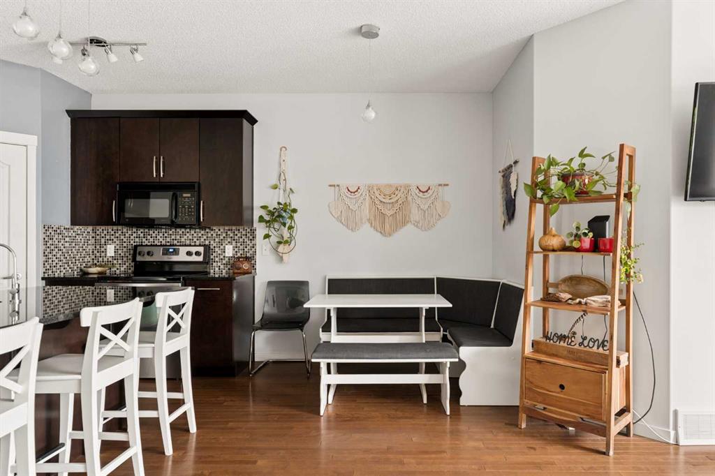 Picture for 74 Autumn Crescent SE