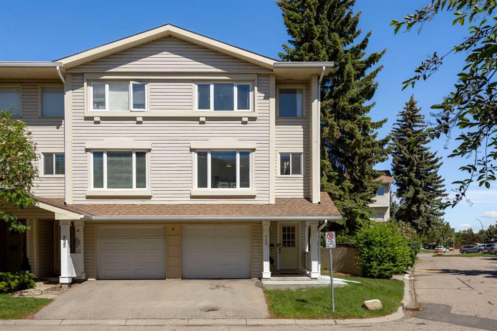 Picture for 723 Queenston Terrace SE