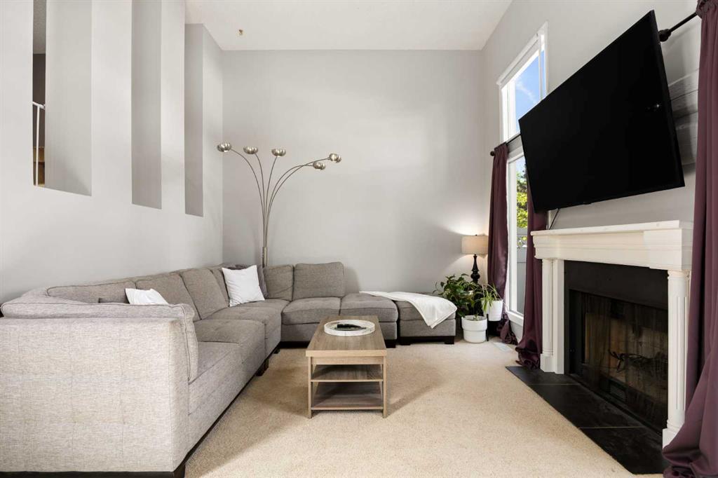 Picture for 723 Queenston Terrace SE
