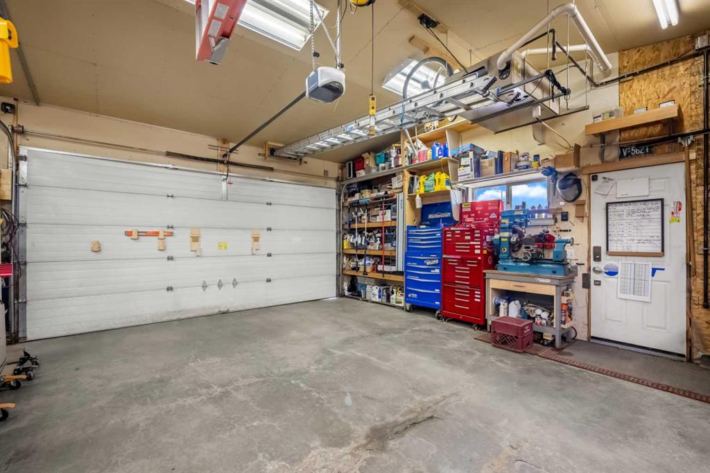 Picture for 31 Elgin Green SE