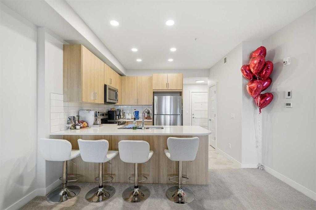 Picture for 318, 55 wolf hollow Crescent SE
