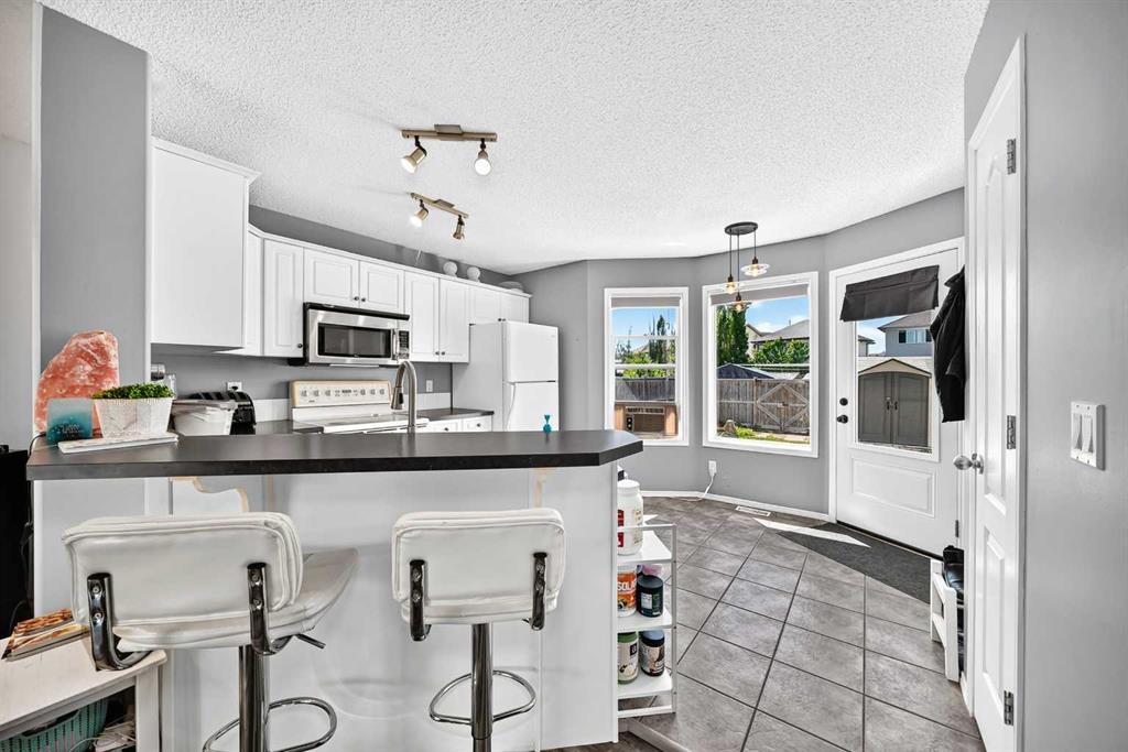 Picture for 127 Cramond Place SE