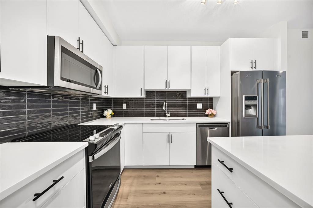 Picture for 8317, 151 Legacy Main Street SE