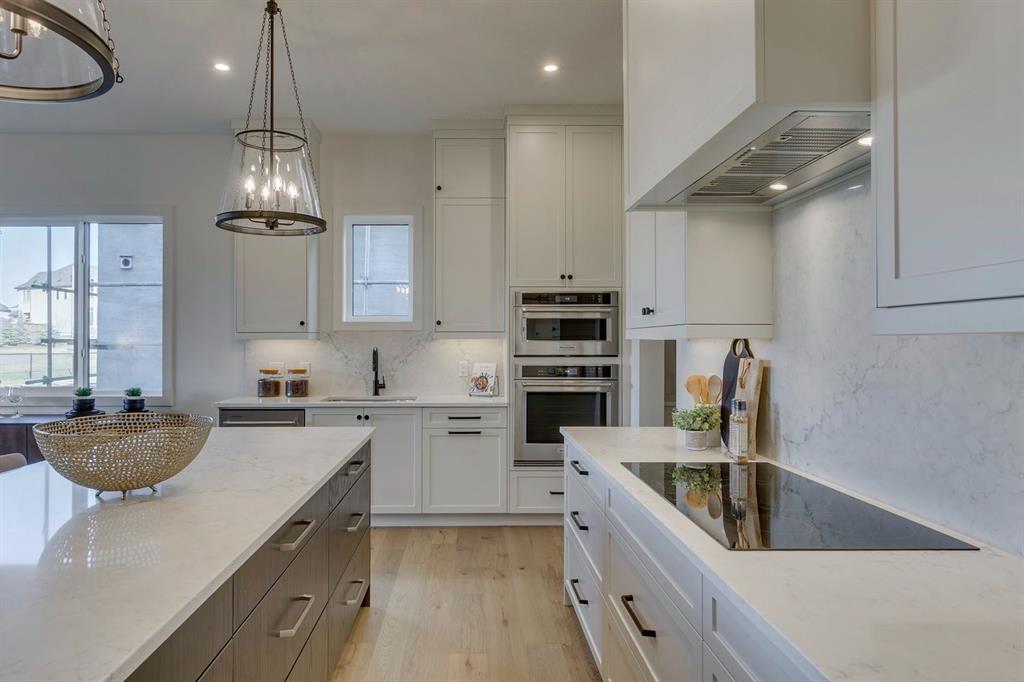 Picture for 176 Marina Grove SE https://www.cirrealty.ca/reb/creb/40/A2266740_12.jpg