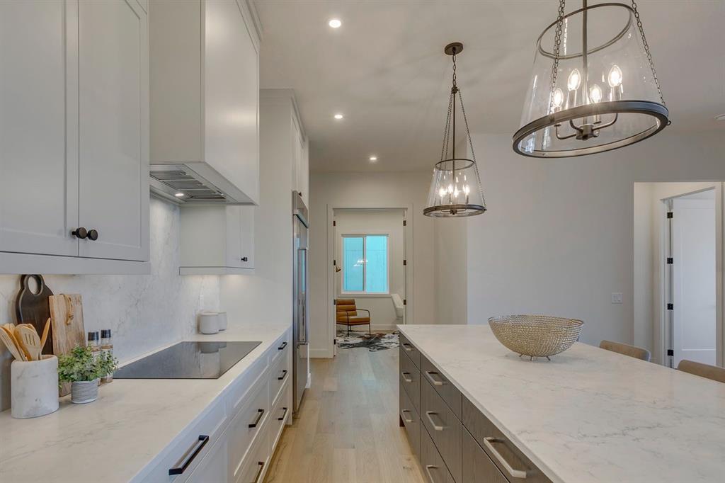 Picture for 176 Marina Grove SE https://www.cirrealty.ca/reb/creb/40/A2266740_17.jpg