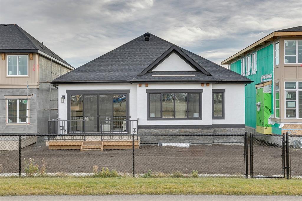 Picture for 176 Marina Grove SE https://www.cirrealty.ca/reb/creb/40/A2266740_49.jpg