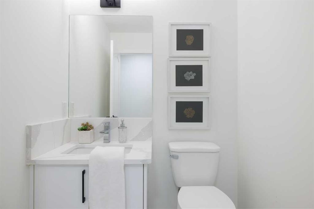 Picture for 208 Coopers Hill SW https://www.cirrealty.ca/reb/creb/40/A2266940_14.jpg