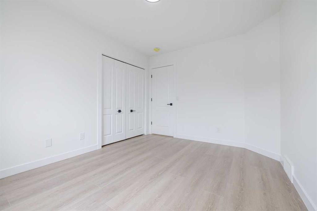 Picture for 208 Coopers Hill SW https://www.cirrealty.ca/reb/creb/40/A2266940_22.jpg