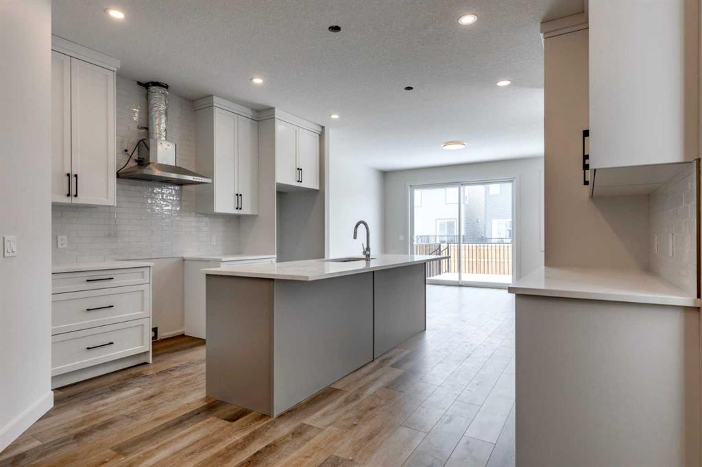 Picture for 554 Rivercrest View 