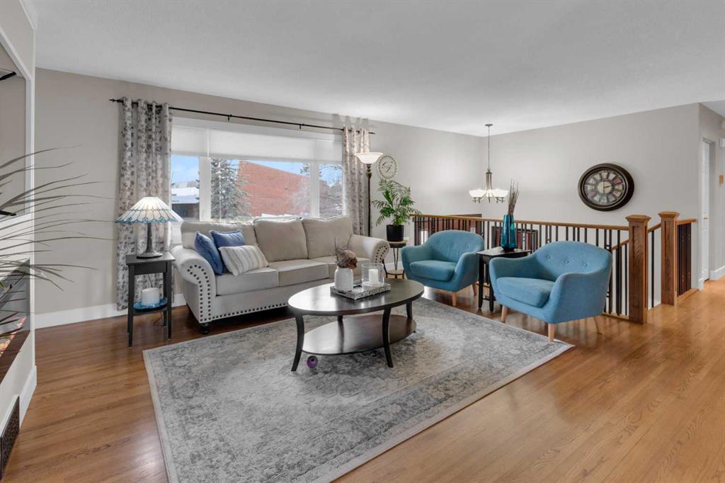 Picture for 724 Mapleton Drive SE