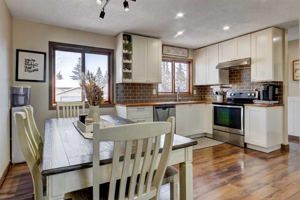 Picture for 105 Maplewood Drive 