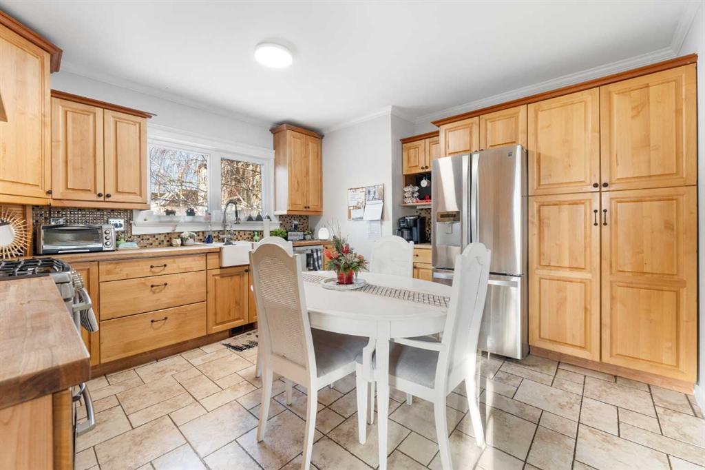 Picture for 313 Ross Avenue 