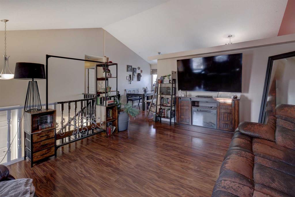 Picture for 207 Strathaven Bay 