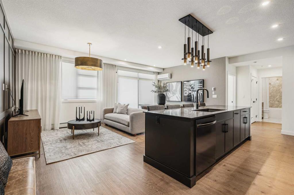 Picture for 8206, 1802 Mahogany Boulevard SE