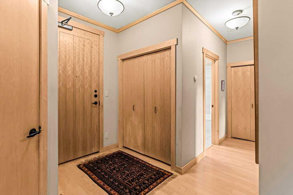 Picture for 204, 1040 Railway Avenue 