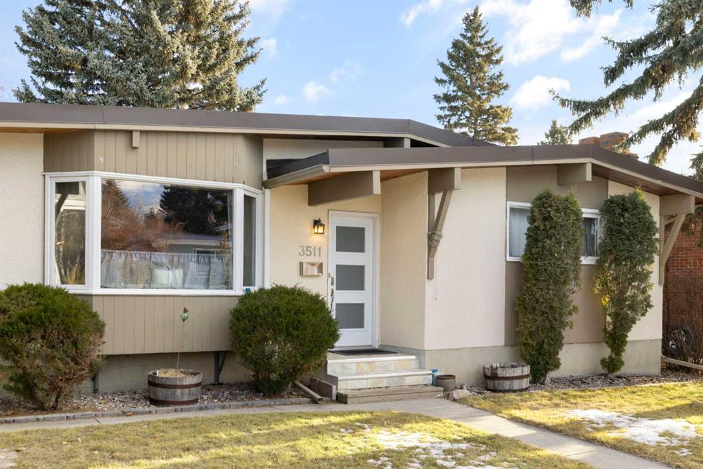 Picture for 3511 Lakeside Crescent SW