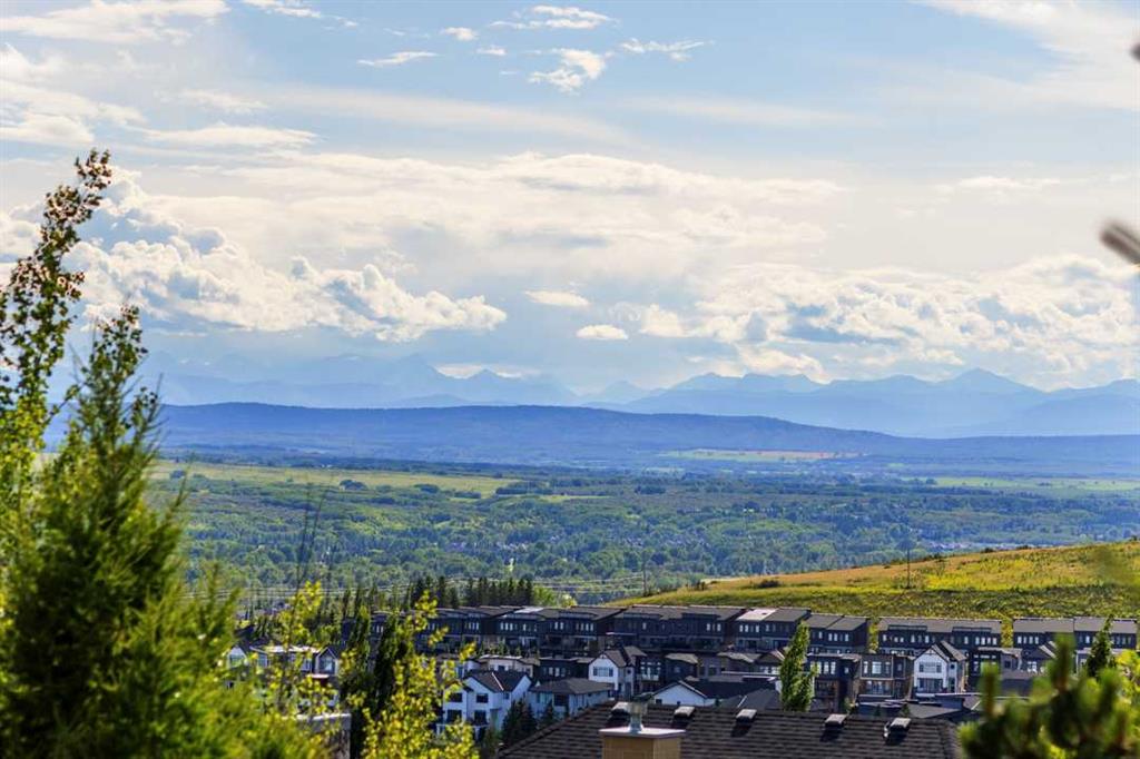 Picture for 2767 77 Street SW