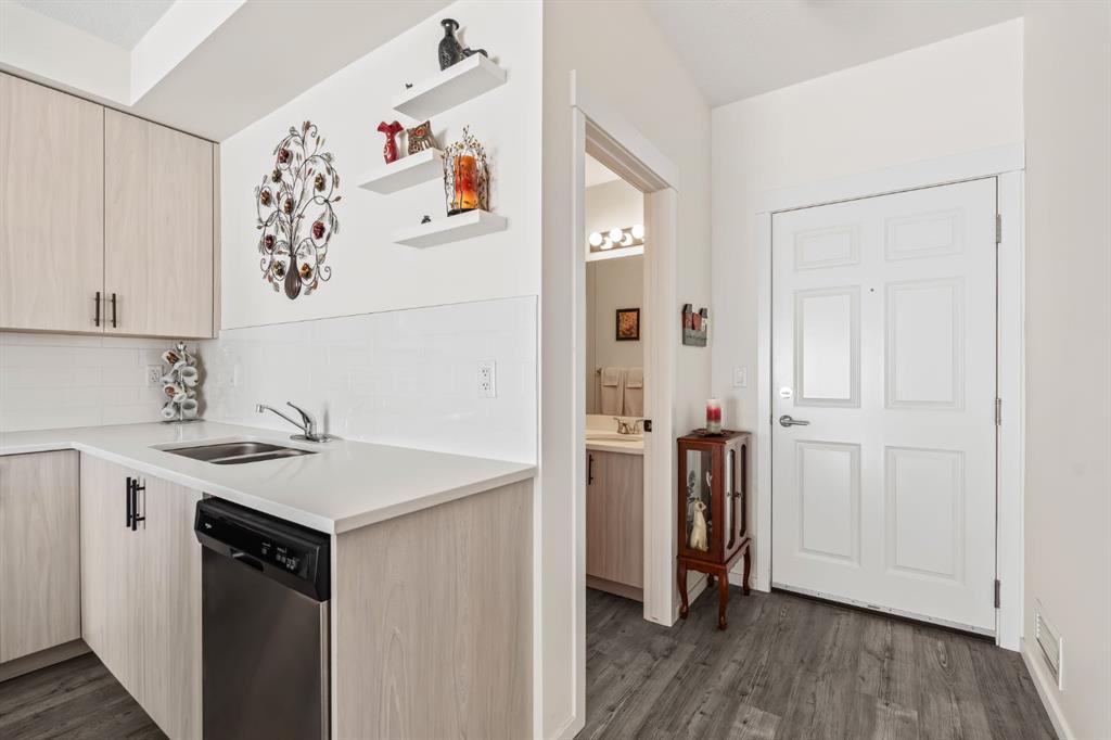 Picture for 6302, 151 Legacy Main Street SE