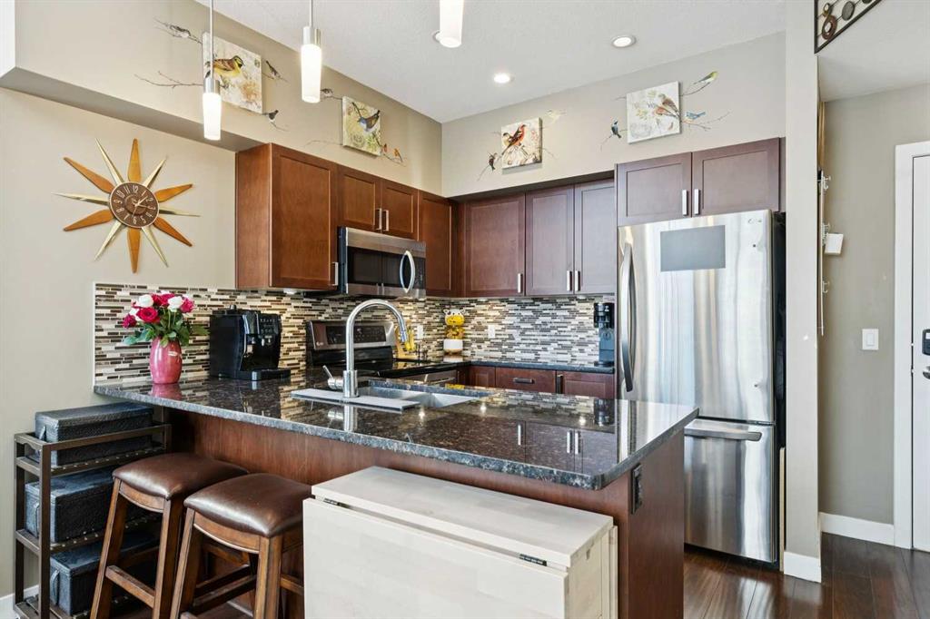 Picture for 411, 4303 1 Street NE