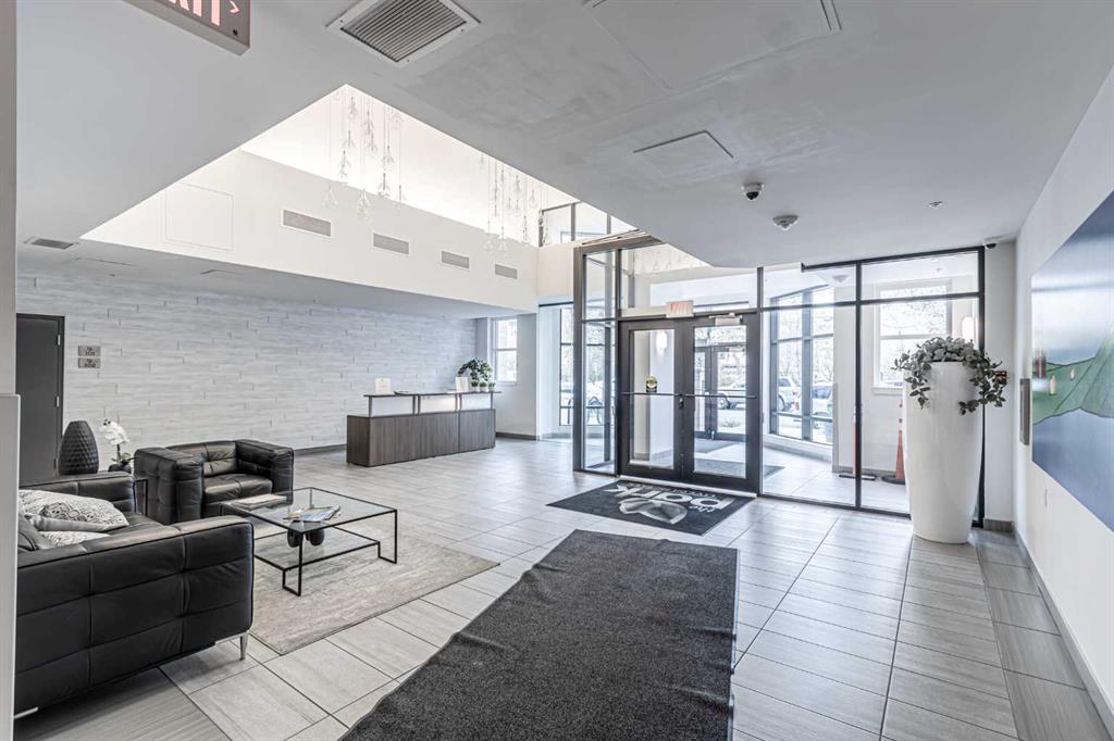 Picture for 707, 303 13 Avenue SW