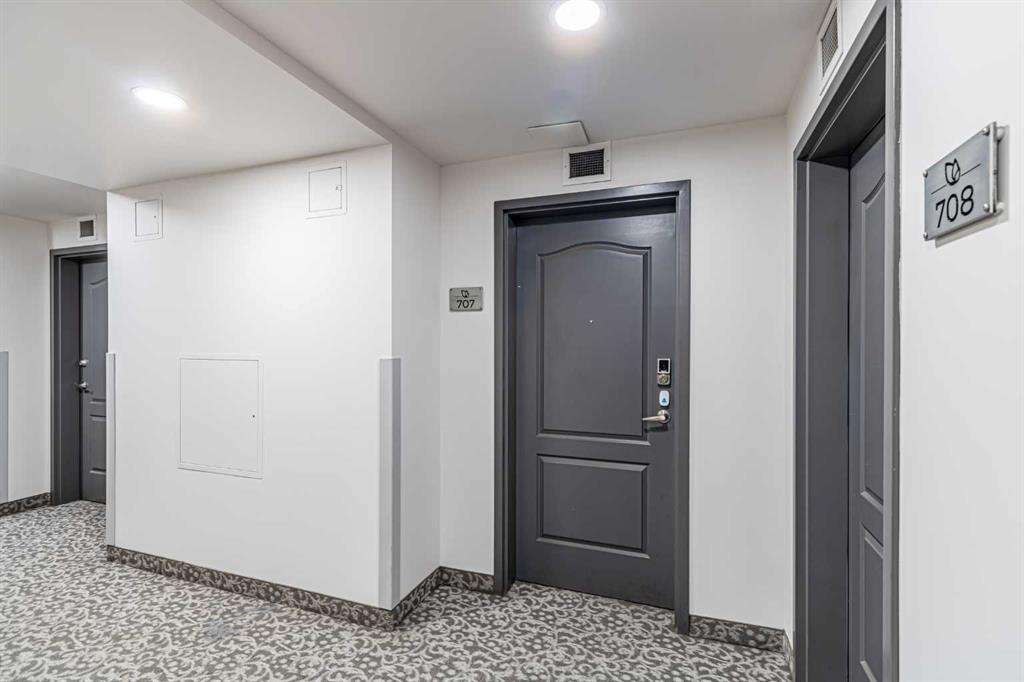 Picture for 707, 303 13 Avenue SW