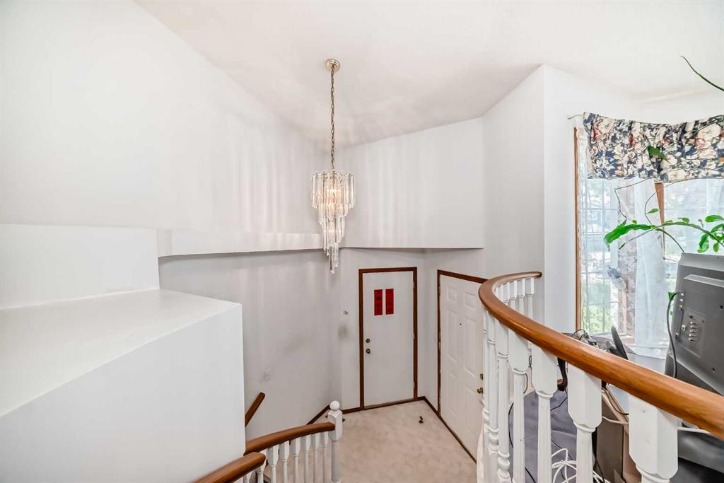 Picture for 28 Harvest Oak Drive NE