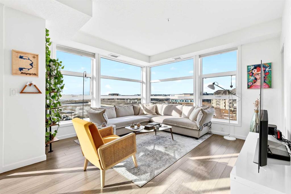 Picture for 501, 122 Mahogany Centre SE