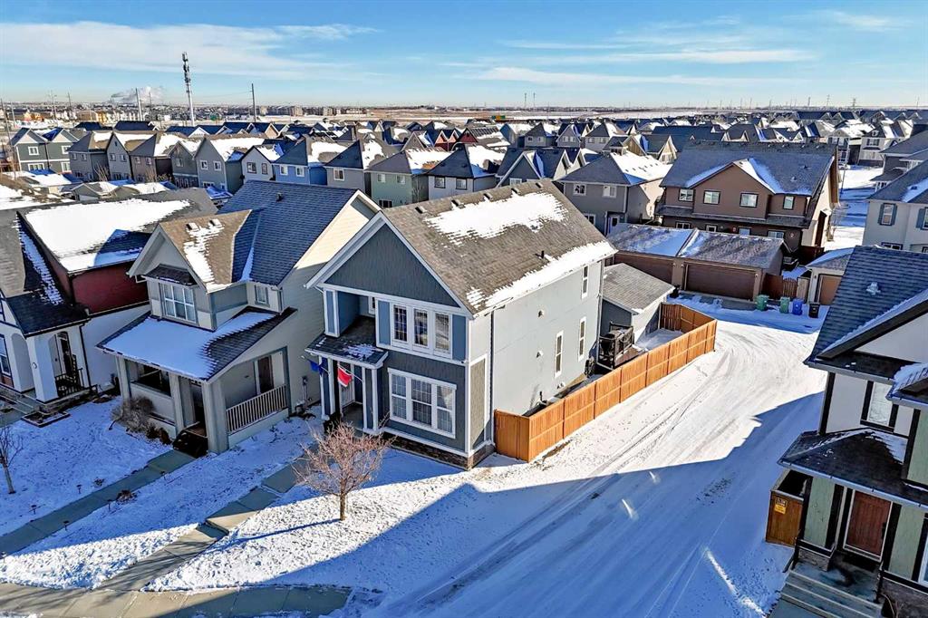 Picture for 290 Mahogany Heights SE