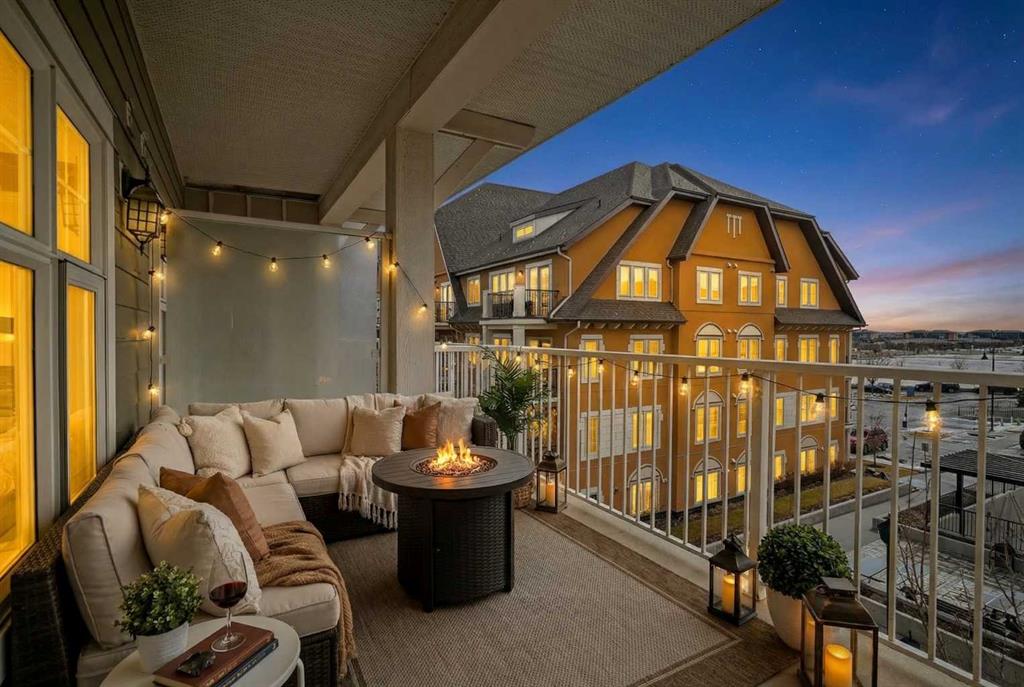 Picture for 2412, 11 Mahogany Row SE