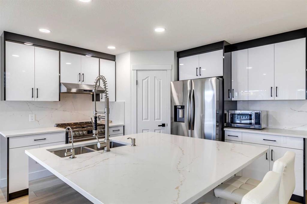 Picture for 447 Tuscany Ridge Heights NW