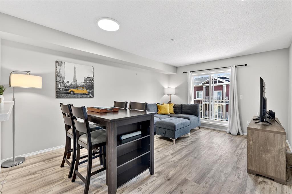 Picture for 8206, 70 Panamount Drive NW