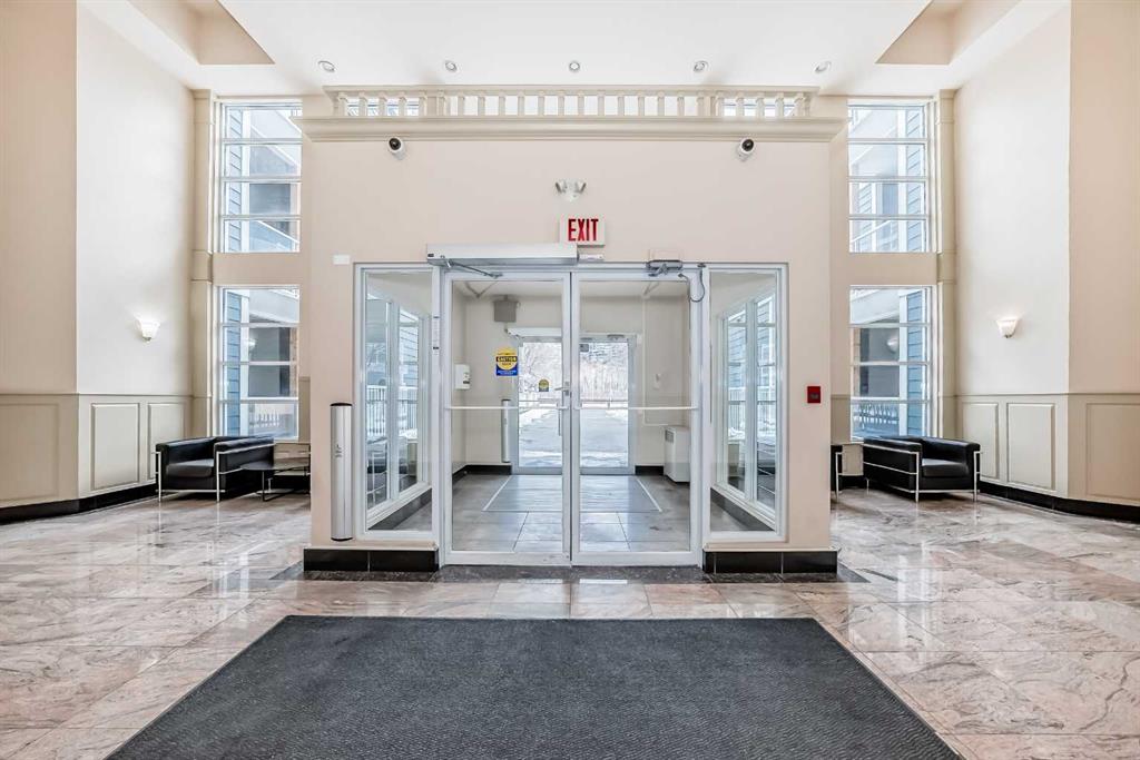 Picture for 163, 333 Riverfront Avenue 