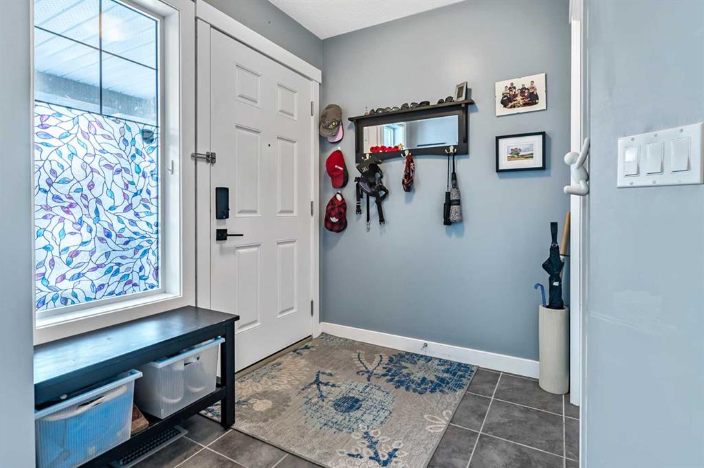 Picture for 61 Drake Landing Loop 