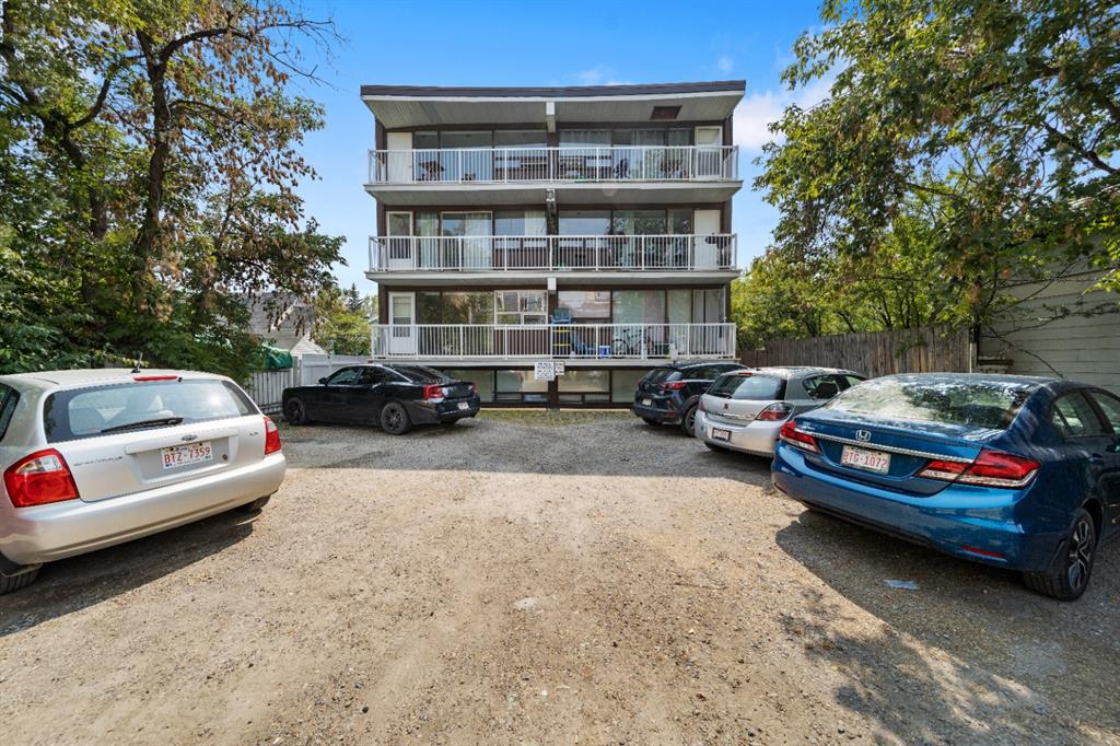 Picture for 103, 1612 14 Avenue SW