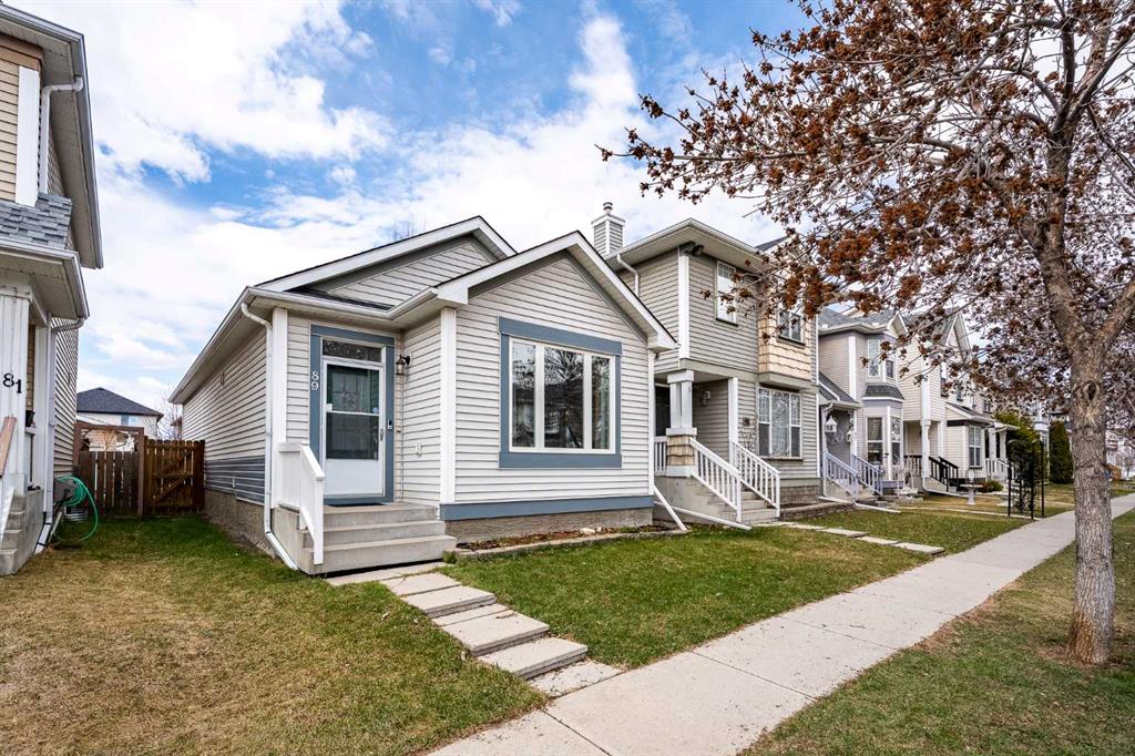 Picture for 89 Prestwick Way SE