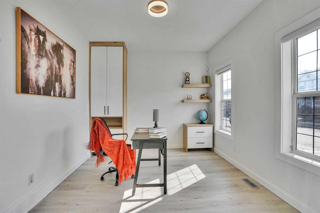 Picture for 92 Prestwick Heath SE