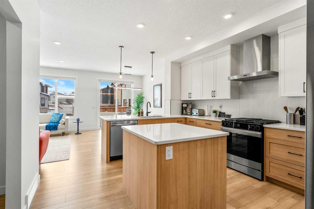 Picture for 20 Walgrove Heights SE