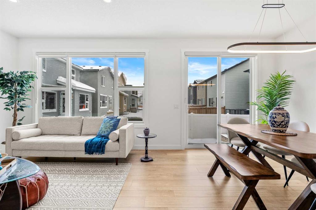 Picture for 20 Walgrove Heights SE