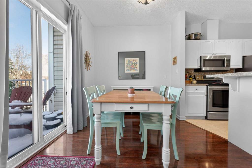 Picture for 301, 44 6a Street NE