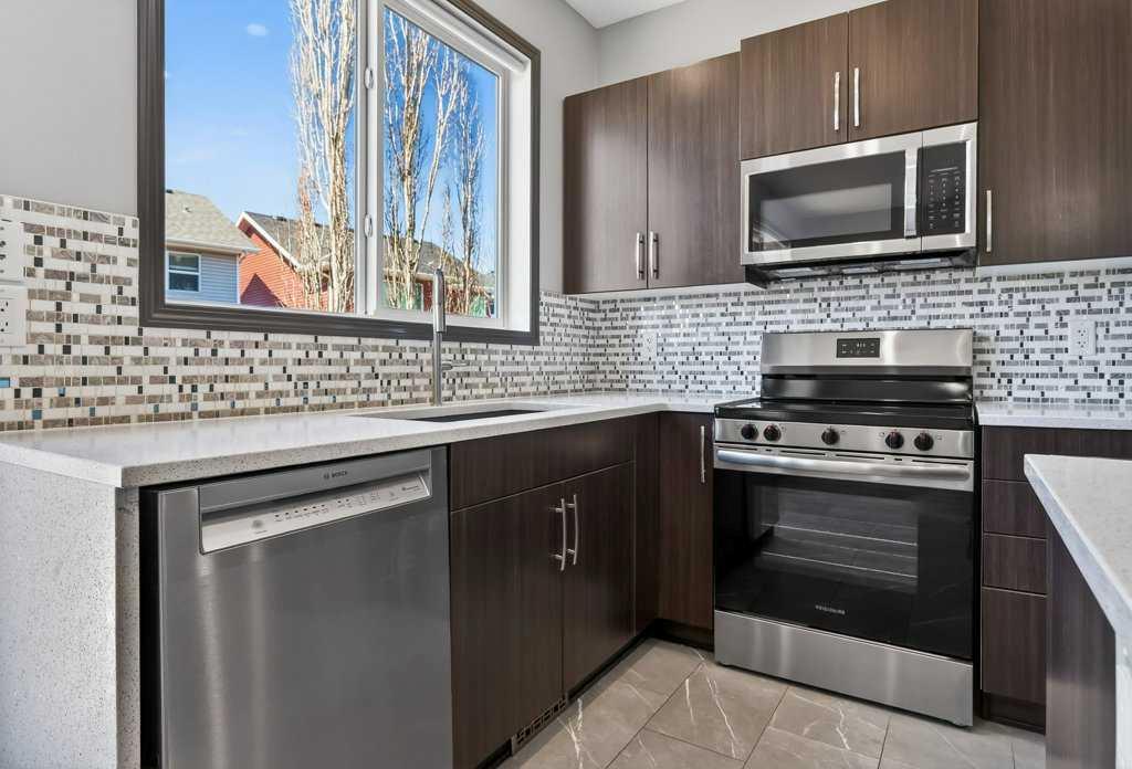 Picture for 19 Auburn Crest Manor SE