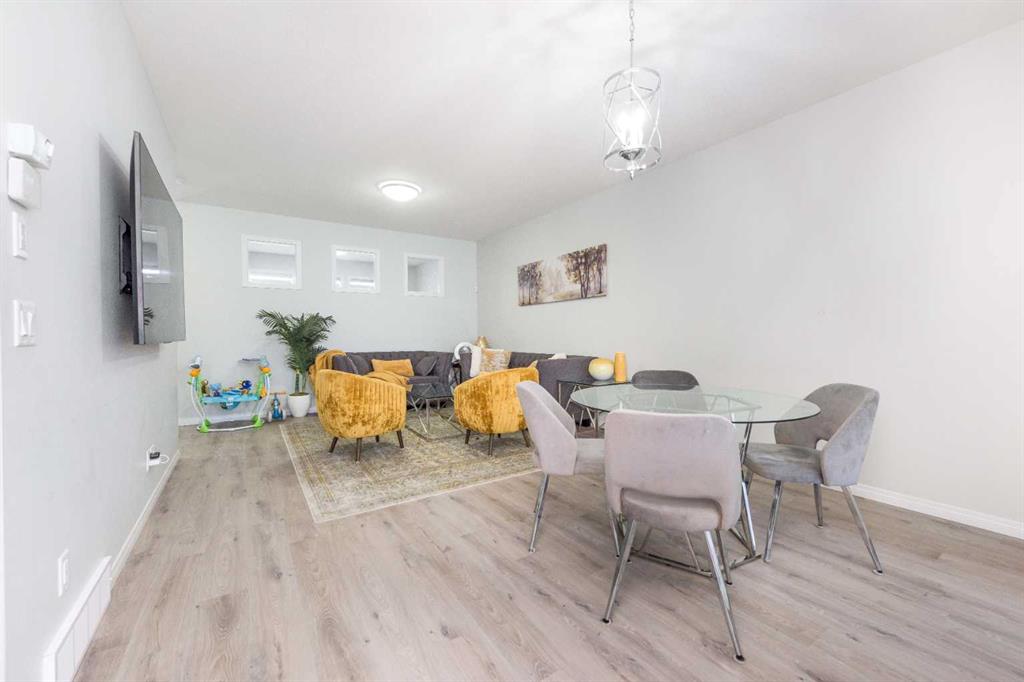 Picture for 31 Cornerbrook Avenue NE