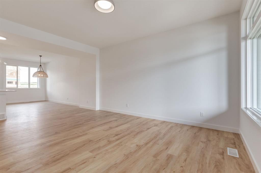 Picture for 235 Sora Boulevard SE