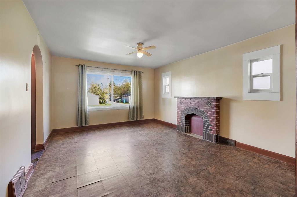 Picture for 1507 1 Street NE