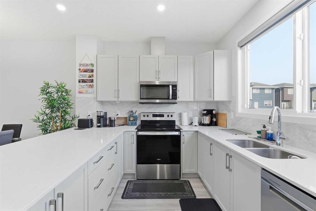 Picture for 44 Amblefield Avenue NW
