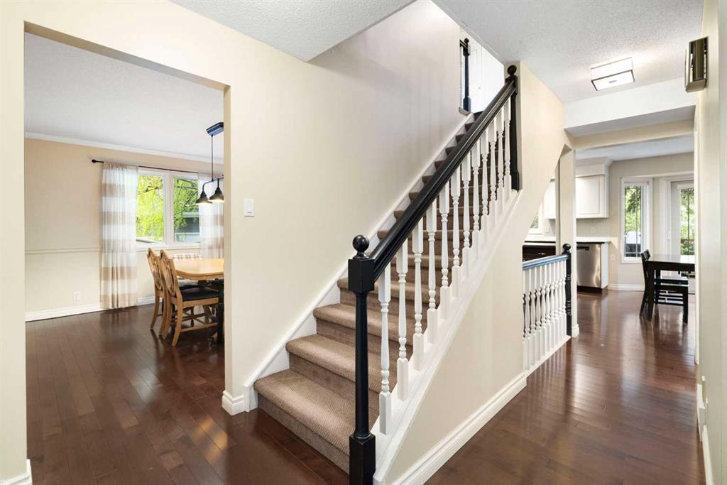 Picture for 111 Lake Mead Place SE