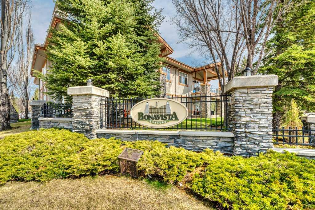 Picture for 3102, 3102 Lake Fraser Court SE